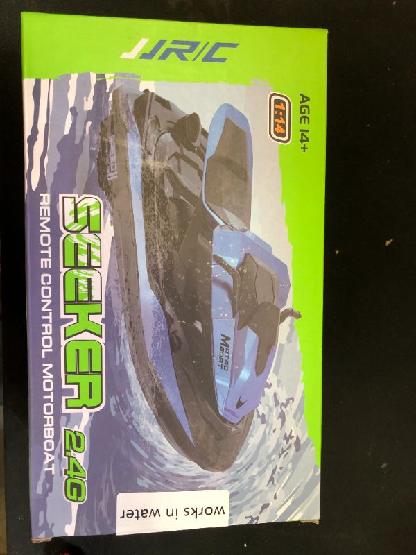 Photo 3 of  2.4G RC Boats for Kids - Remote Control Boat for Kids & Adults for Lakes & Pools with 2 Batteries / Dual Motors/2 Charger Cables & Low Battery Prompt Motor Boat (Green)
