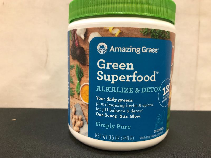 Photo 2 of Amazing Grass Green Superfood, Simply Pure, Alkalize & Detox - 8.5 oz  exp date 10-2022