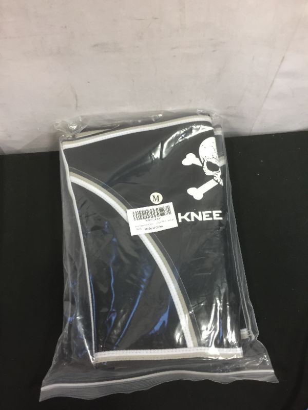 Photo 1 of Knee Compression Sleeve for Men and Women Knee Brace Support  Size M 
