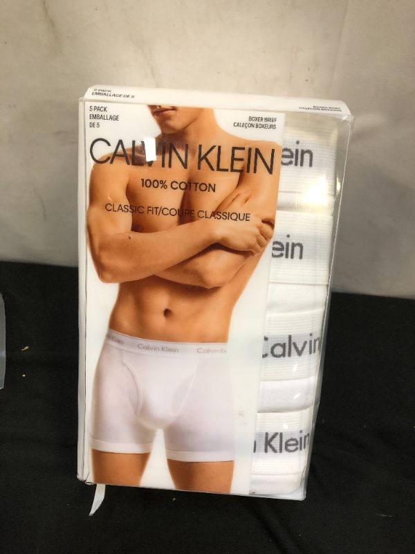 Photo 2 of Calvin Klein Men's Cotton Classics 5-Pack Boxer Brief Size M
