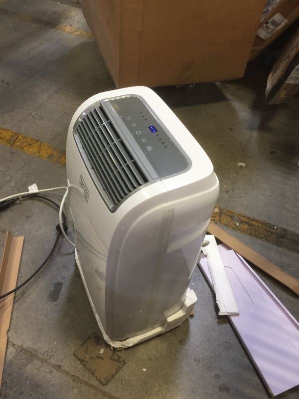 Photo 6 of BLACKDECKER 8000 BTU Portable Air Conditioner