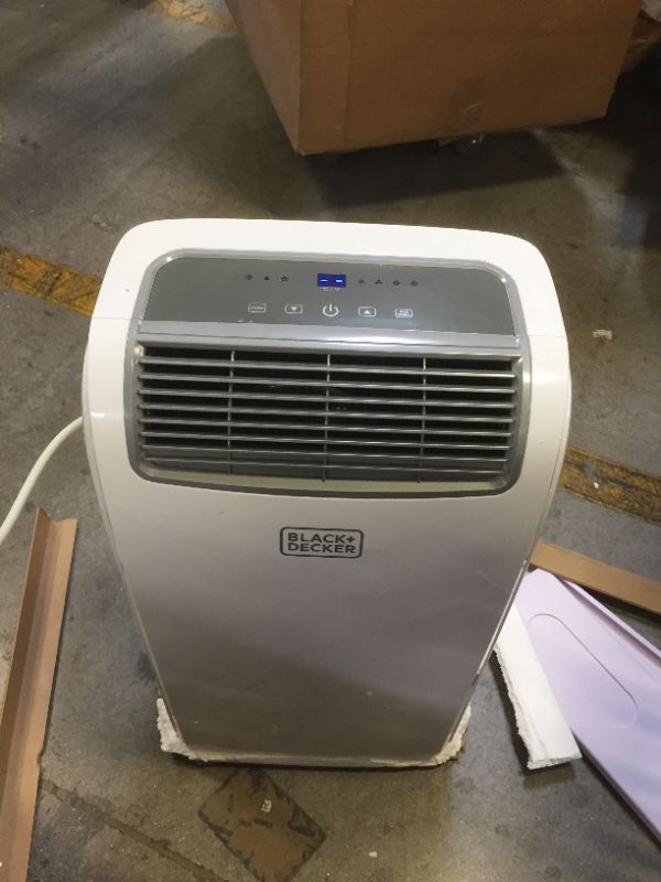 Photo 5 of BLACKDECKER 8000 BTU Portable Air Conditioner