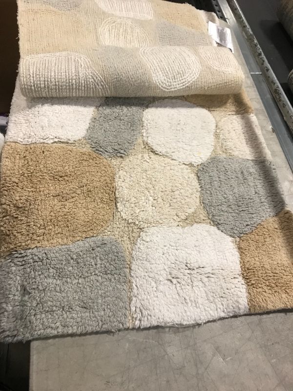 Photo 2 of Bathroom Rugs 2 piece Set 20x32 in 39x24 in