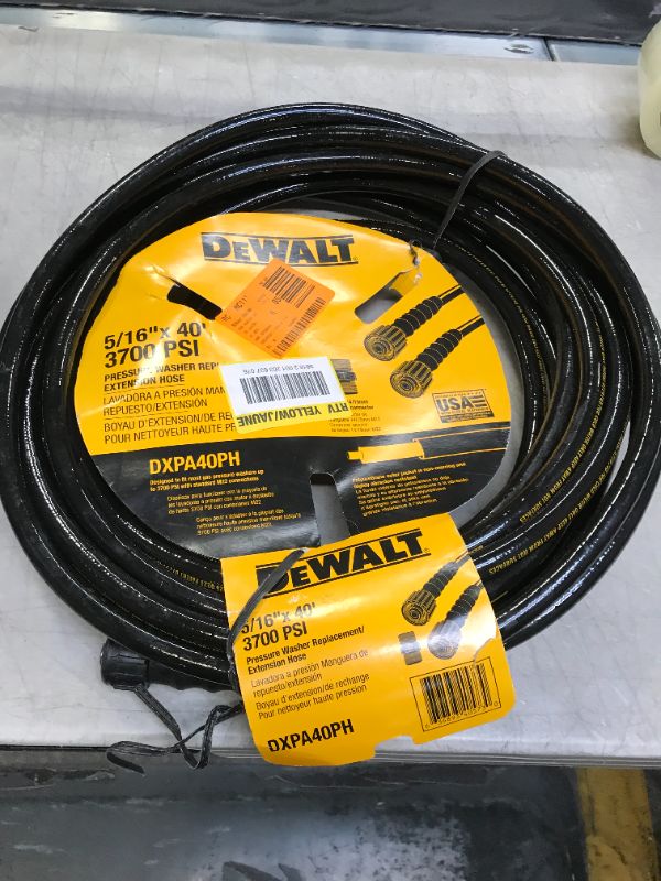 Photo 1 of DEWALT 5/16 in. x 40 ft. 3700 PSI Pressure Washer Hose
