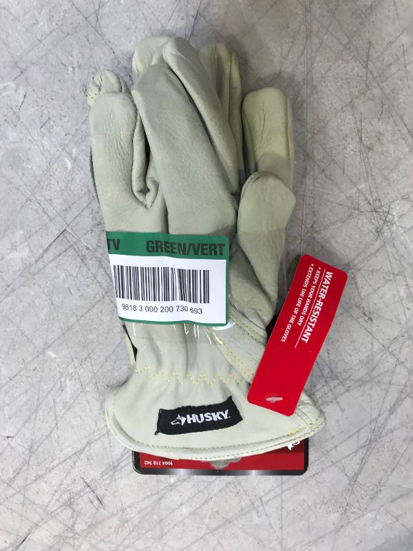 Photo 1 of Husky oversize Medium Water Resistant Leather Work Glove, Beige

