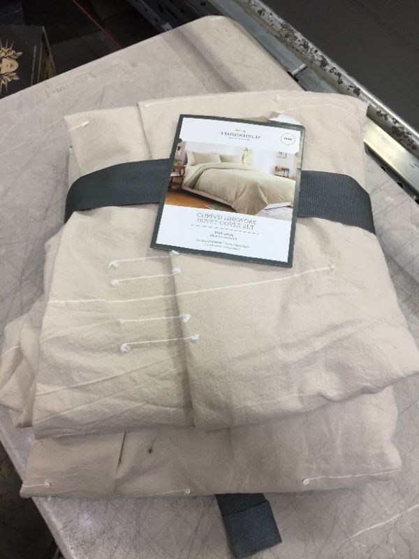 Photo 1 of Clipped Linework Duvet Set - Threshold™
