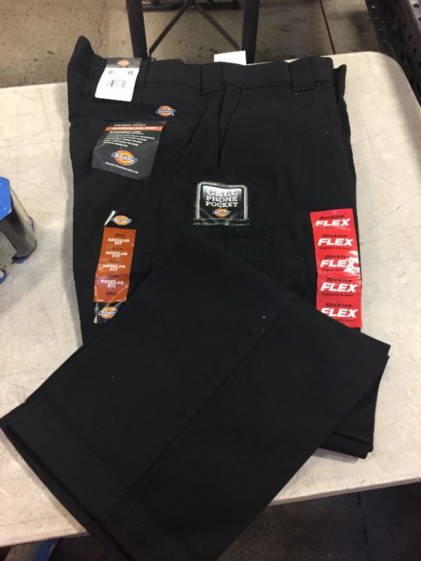 Photo 2 of Dickies Men's FLEX Regular Fit Straight Leg Cargo Pants--36x30
