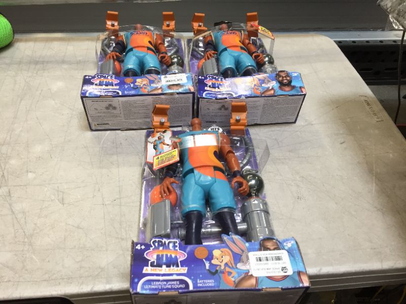 Photo 1 of Space Jam Deluxe Lebron James Big Fig---SET OF 3---(ALL MISSING HEADS)