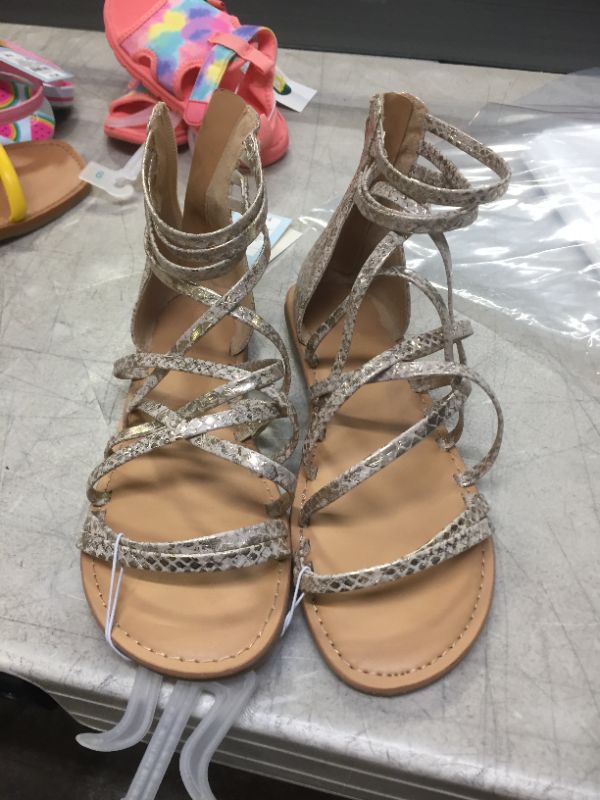 Photo 2 of GIRLS SZ 4 DION GLADIATOR ANKLE STRAP SANDALS 