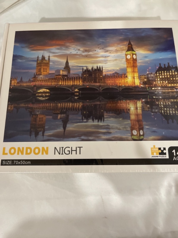 Photo 1 of JIGSAW PUZZLE 1000 PIECE 