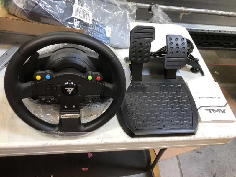 Photo 2 of Thrustmaster TMX Force Feedback Racing Wheel (Xbox Series X/S,One,PC)
