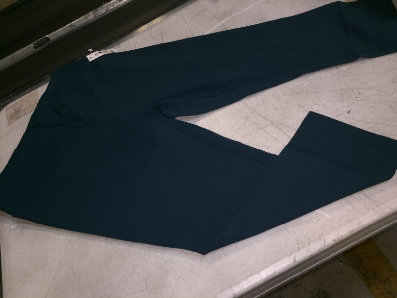 Photo 1 of Core 10 Women's Spectrum Yoga High Waist Capri Legging-21
 MEDIUM