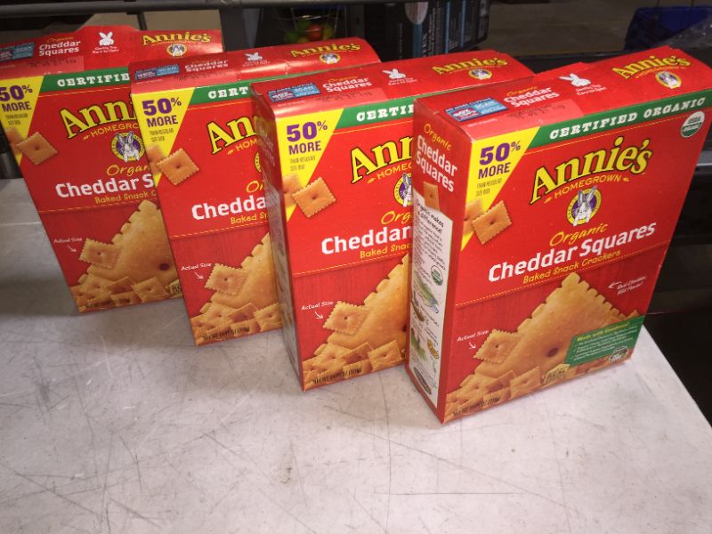 Photo 2 of 4PACK Annie's Organic Cheddar Squares Baked Snack Crackers, 11.25 oz
