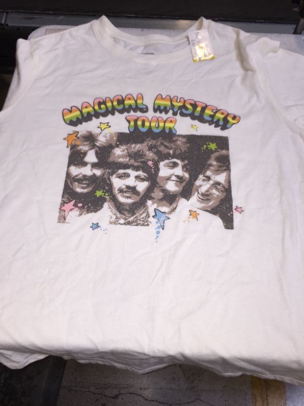 Photo 1 of BEATLES XXL T SHIRT CREAM