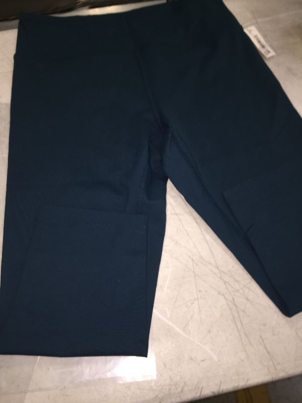 Photo 2 of Core 10 Women's Spectrum Yoga High Waist Capri Legging-21 MEDIUM
