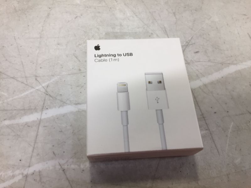 Photo 2 of Apple Lightning to USB Cable (1 m)
