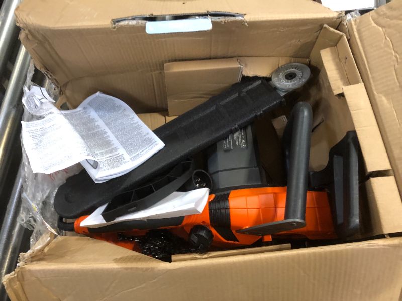 Photo 7 of BLACK & DECKER CS1518 Corded Chainsaw,15A,18 in. G0417256