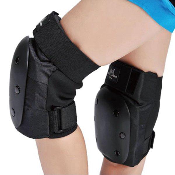 Photo 1 of propro knee pads  size  large adults