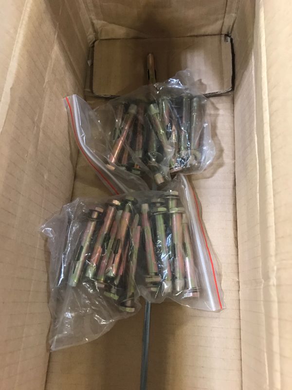 Photo 1 of 4 pack of 40in wire cover mats