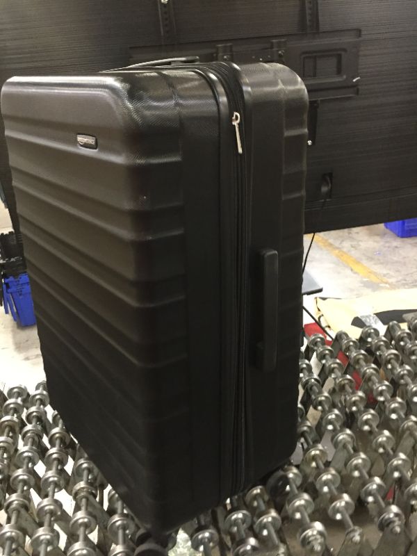 Photo 1 of 28" luggage black 