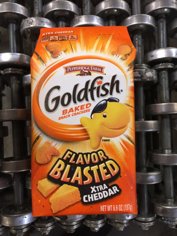 Photo 1 of 6 pack of Pepperidge Farm Goldfish Flavor Blasted Xtra Cheddar Crackers - 6.6oz