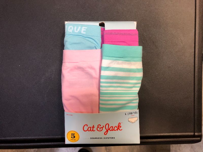 Photo 1 of cat & jack 4pack seamless hipsters  size L(10-12)