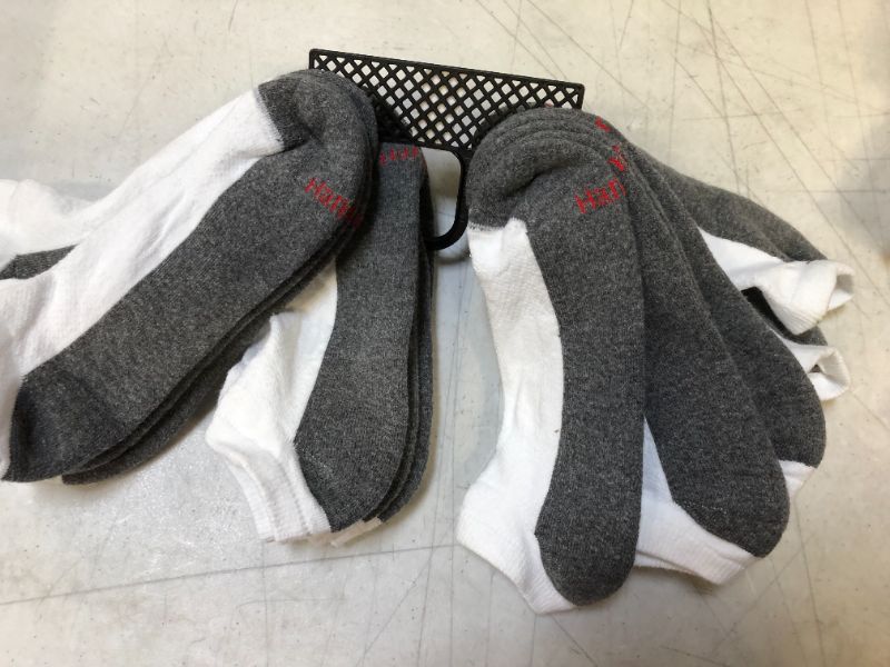 Photo 1 of 12 pack --Hanes stretchy  unisex ankle socks whit & grey----unknow size 