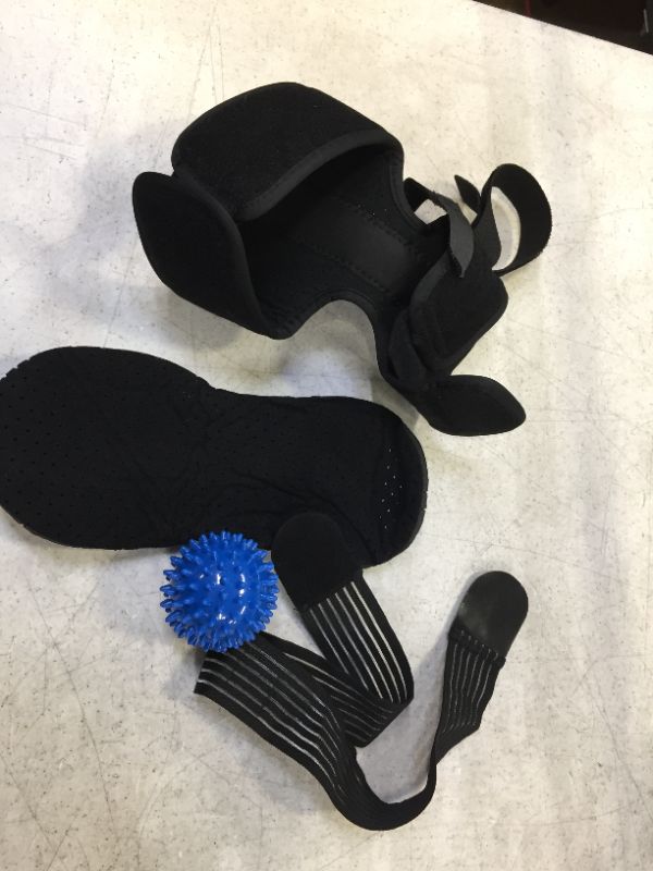 Photo 2 of 2020 Updated Version Plantar Fasciitis Night Splint, Efferey Night Splint for Plantar Fasciitis, Adjustable Plantar Fasciitis Splint Night with Massage Ball and Bandage (Blue)
