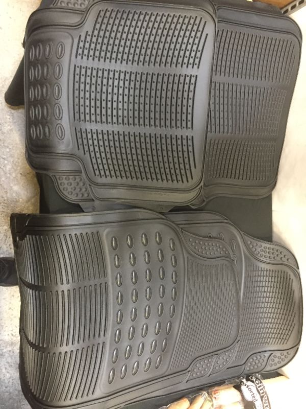 Photo 1 of 4 pack of car floor mats