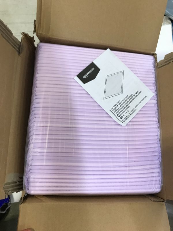 Photo 2 of Amazon Basics Cat Pad Refills for Litter Box UNSCENT 40CT