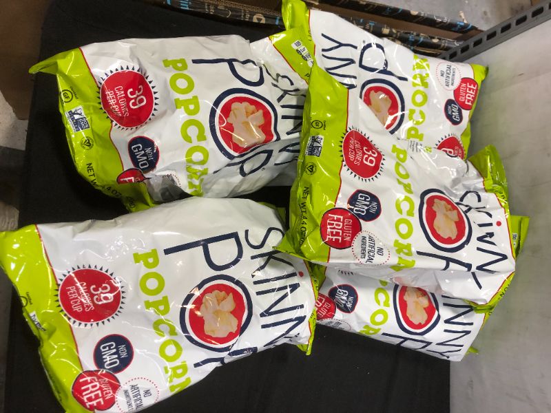 Photo 2 of 5 PK Popcorn Skinnypop Original Popcorn, 4.4 Oz BB 10 20 2021