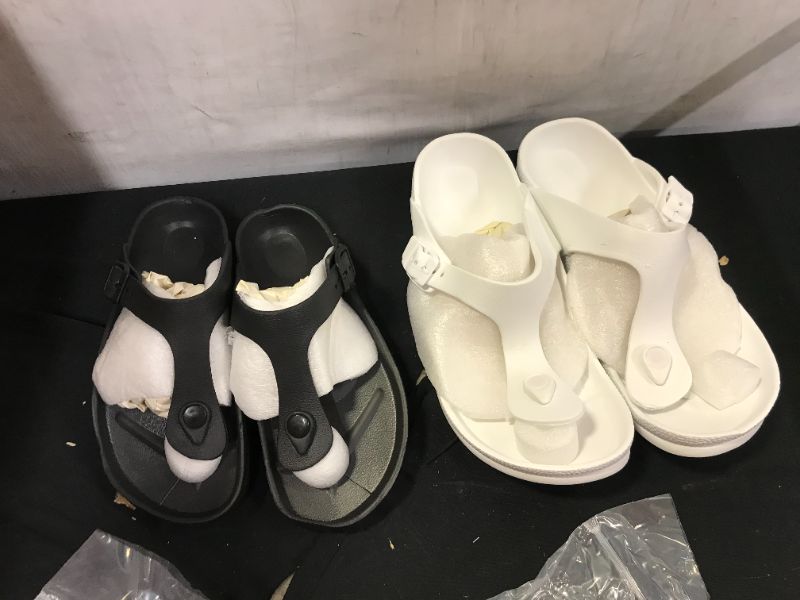 Photo 1 of 10 PAIR WOMWNES WHITE SANDALS SIZE 11.5 AND 10 PAIR WOMENS BLACK SANDALS SIZE 5.5 