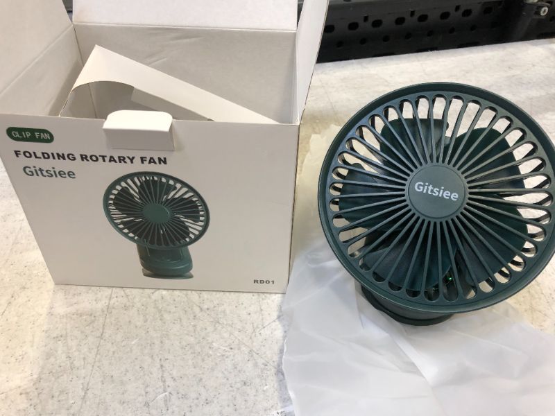 Photo 2 of Clip on Fan Gitsiee Rotatable Personal Fan with 3 Speeds Battery Operated Auto Oscillation Mini Fan Portable Clip Fan Stroller Fan for Outdoor Camper Indoor Treadmill Personal Office Desk