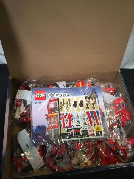 Photo 2 of LEGO Creator Expert London Bus 10258