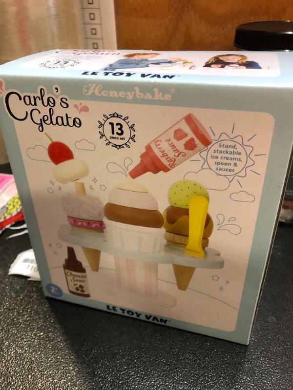 Photo 1 of Le Toy Van - Educational Wooden Toy Honeybake Colourful Wooden Carlo's Gelato Pretend Ice Cream Toy | 12 Pieces - Great Role Play Gifts For A Boy Or Girl - 2+ Years
