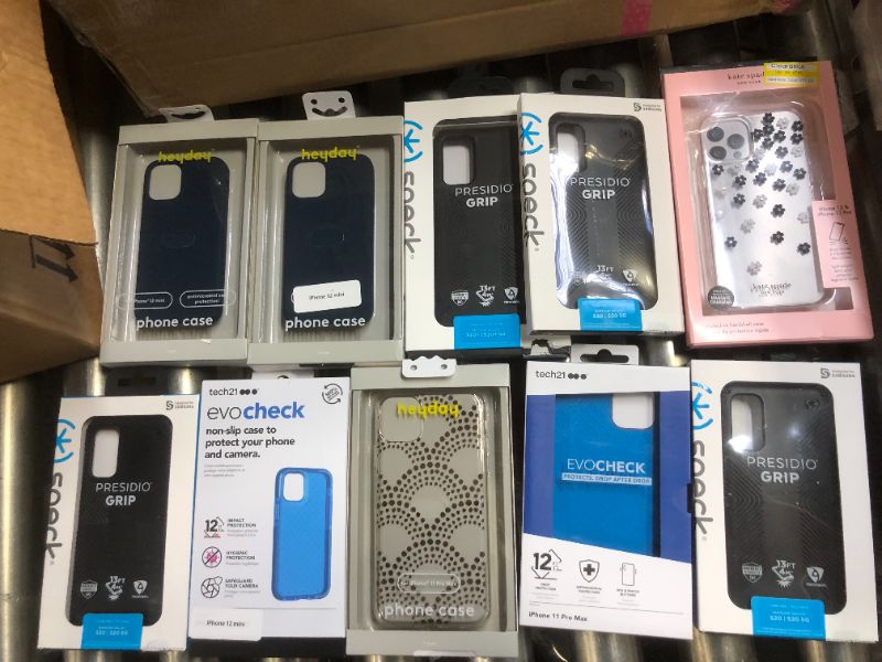 Photo 1 of 10 PACK IPHONE CASES 