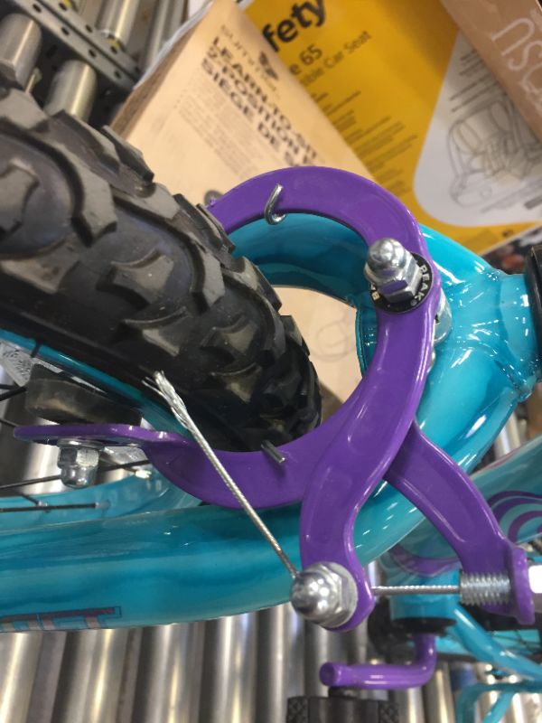 Photo 1 of 16G TWILIGHT TWIST, TIRES FLAT, BRAKES BROKEN/DISCONNECTED, SCUFFS & SCRAPES/DIRTY 

