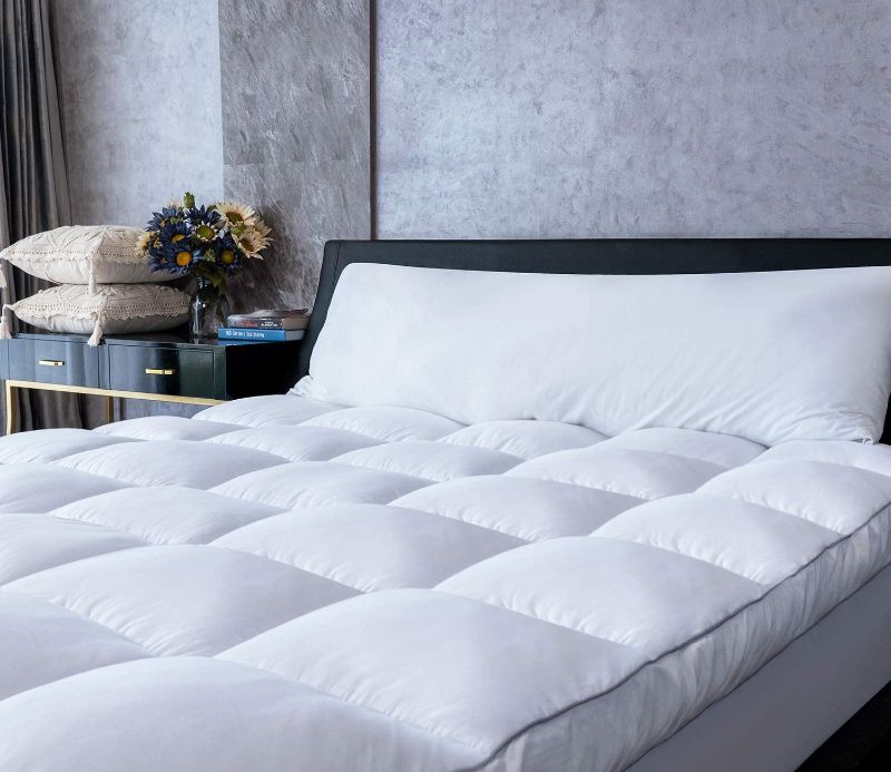 Photo 1 of bedstory down alternative fiber mattress topper--size twin --1200gsm 