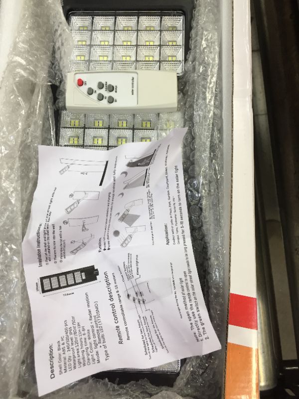 Photo 1 of all in one solar panel street light --remote included 