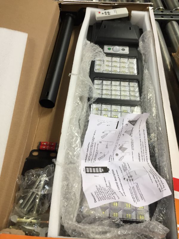 Photo 1 of all in one solar panel street light --remote included 