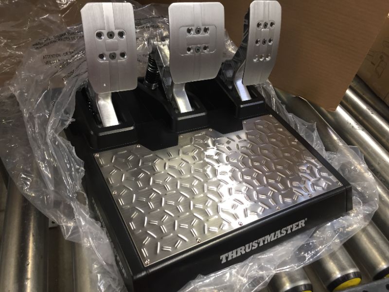 Photo 2 of Thrustmaster T-LCM Pedals (PS4, XBOX Series X/S, One, PC)
