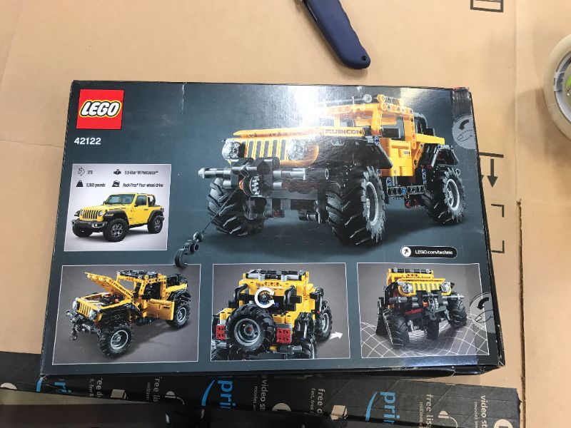 Photo 1 of LEGO Technic Jeep Wrangler 42122 Building Set
