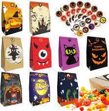 Photo 1 of QTISKY HALLOWEEN TREAT BAGS 130 PCS KIDS HALLOWEEN CANDY BAGS