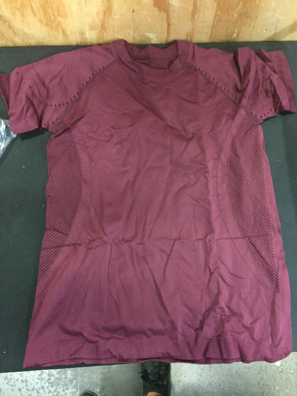 Photo 1 of RUNNING GIRL Seamless Workout Shirts for Women Dry-Fit Short Sleeve T-Shirts Crew Neck Stretch Yoga Tops Athletic Shirts XLARGE
