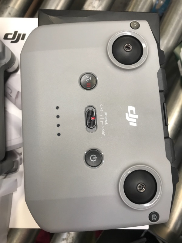 Photo 3 of DJI Air 2S Fly More Combo Drone
only 1 battery 