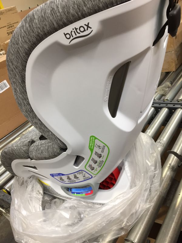 Photo 4 of Britax Boulevard Clicktight Arb Car Seat W/ Anti Rebound Bar - Spark See Note