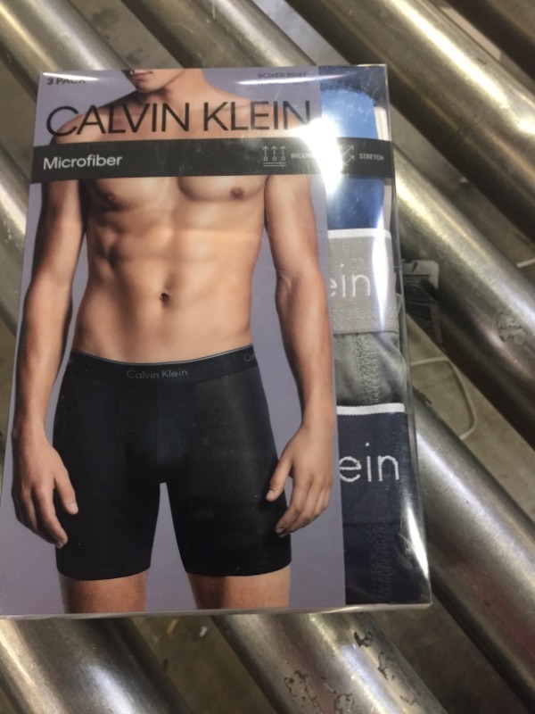 Photo 2 of Calvin Klein Men's Microfiber Stretch Multipack Boxer Briefs MEDIUM
