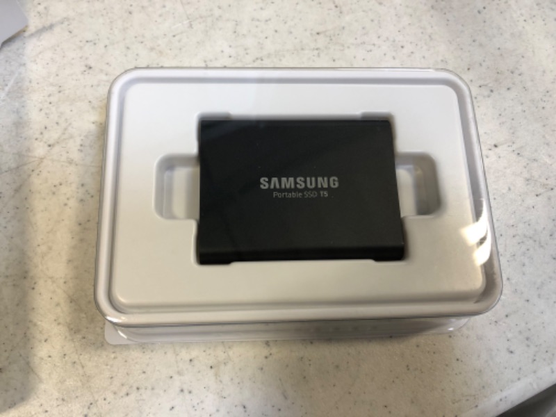 Photo 2 of SAMSUNG T5 Portable SSD 2TB - Up to 540MB/s - USB 3.1 External Solid State Drive, Black (MU-PA2T0B/AM)
