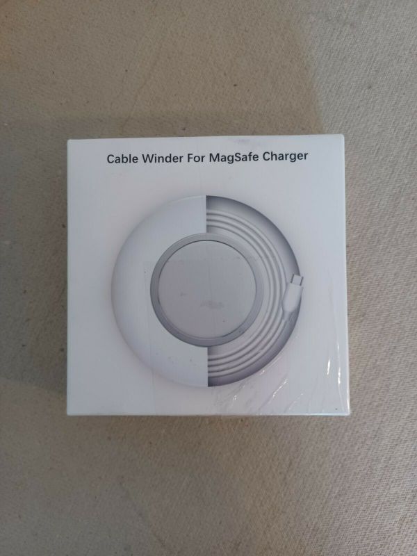 Photo 1 of Cable Winder For Mag Safe Charger Protective Silicone Skin Case