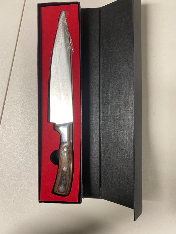 Photo 1 of Auiikiy chefs knife 8 inch 